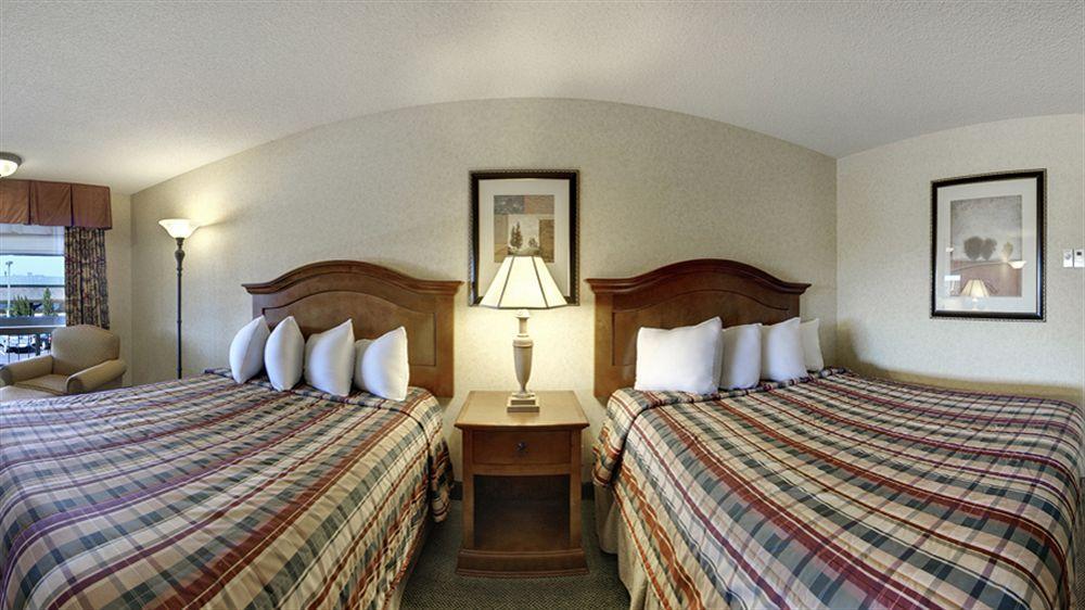 Waypoint Hotel
